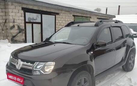 Renault Duster I рестайлинг, 2017 год, 1 100 000 рублей, 2 фотография
