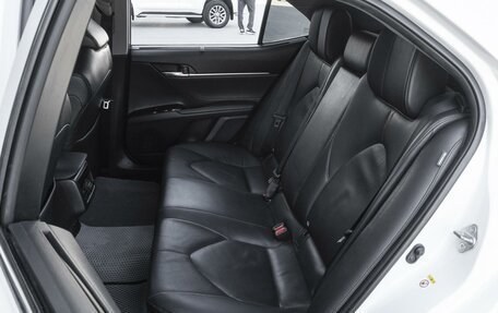 Toyota Camry, 2018 год, 2 999 000 рублей, 9 фотография