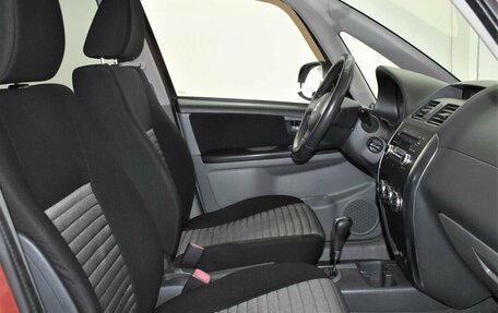 Suzuki SX4 II рестайлинг, 2008 год, 715 000 рублей, 13 фотография