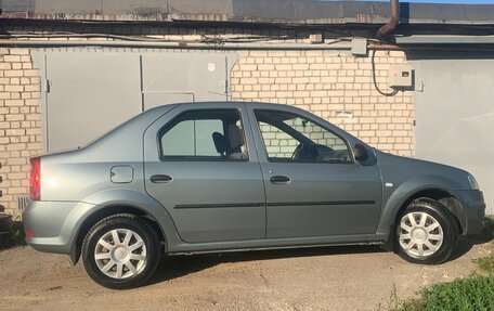 Renault Logan I, 2012 год, 650 000 рублей, 2 фотография