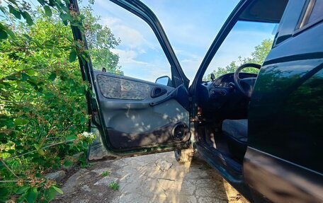 Chevrolet Niva I рестайлинг, 2003 год, 280 000 рублей, 6 фотография