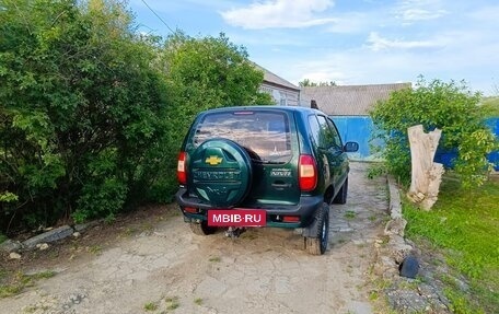 Chevrolet Niva I рестайлинг, 2003 год, 280 000 рублей, 11 фотография