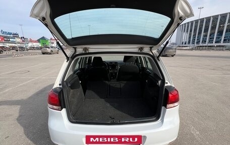Volkswagen Golf VI, 2011 год, 700 000 рублей, 2 фотография