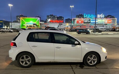 Volkswagen Golf VI, 2011 год, 700 000 рублей, 12 фотография