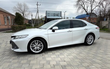 Toyota Camry, 2019 год, 3 000 000 рублей, 7 фотография