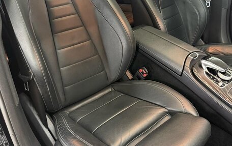 Mercedes-Benz E-Класс, 2018 год, 2 500 000 рублей, 14 фотография