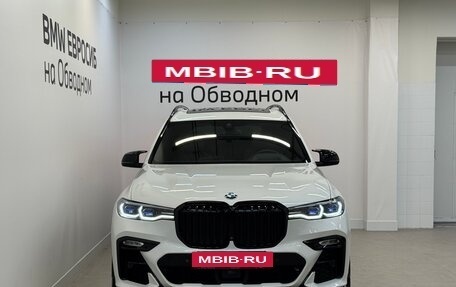BMW X7, 2022 год, 9 300 000 рублей, 3 фотография