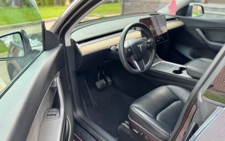 Tesla Model Y I, 2022 год, 4 888 000 рублей, 5 фотография