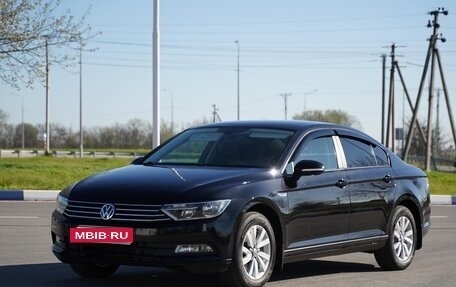 Volkswagen Passat B8 рестайлинг, 2017 год, 2 000 000 рублей, 2 фотография
