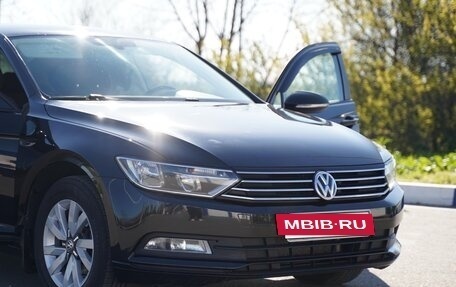 Volkswagen Passat B8 рестайлинг, 2017 год, 2 000 000 рублей, 10 фотография
