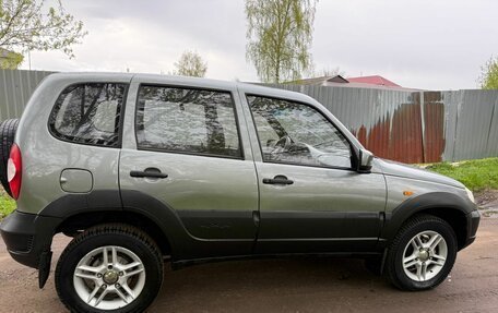 Chevrolet Niva I рестайлинг, 2011 год, 390 000 рублей, 6 фотография
