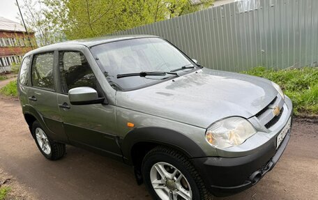 Chevrolet Niva I рестайлинг, 2011 год, 390 000 рублей, 7 фотография
