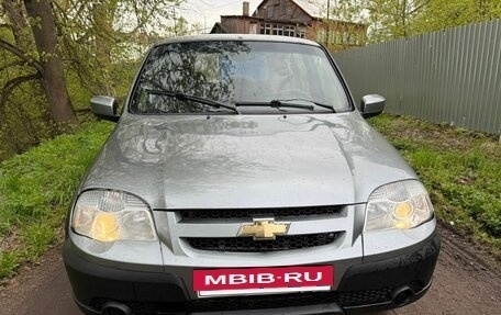 Chevrolet Niva I рестайлинг, 2011 год, 390 000 рублей, 8 фотография