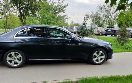 Mercedes-Benz E-Класс, 2017 год, 2 451 500 рублей, 15 фотография