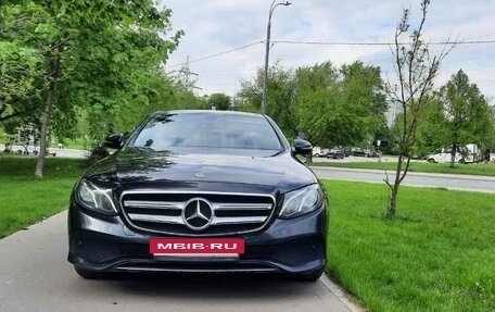 Mercedes-Benz E-Класс, 2017 год, 2 451 500 рублей, 8 фотография