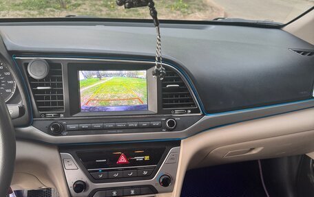 Hyundai Elantra VI рестайлинг, 2016 год, 1 480 000 рублей, 5 фотография