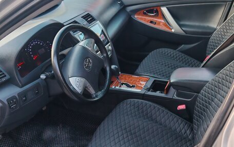 Toyota Camry, 2009 год, 1 500 000 рублей, 21 фотография