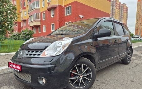 Nissan Note II рестайлинг, 2008 год, 650 000 рублей, 2 фотография