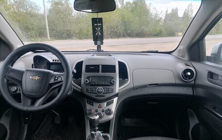 Chevrolet Aveo III, 2012 год, 600 000 рублей, 13 фотография