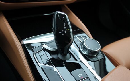 BMW 5 серия, 2017 год, 4 090 000 рублей, 16 фотография