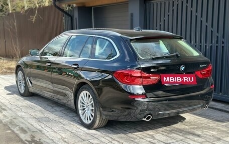 BMW 5 серия, 2017 год, 4 090 000 рублей, 39 фотография