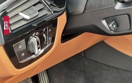 BMW 5 серия, 2017 год, 4 090 000 рублей, 32 фотография