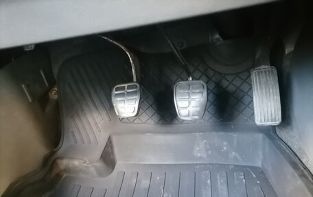 Chery Tiggo (T11), 2010 год, 400 000 рублей, 39 фотография