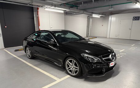 Mercedes-Benz E-Класс, 2015 год, 2 400 000 рублей, 11 фотография