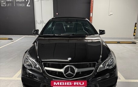 Mercedes-Benz E-Класс, 2015 год, 2 400 000 рублей, 9 фотография