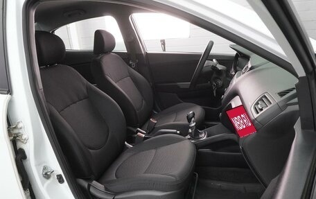 KIA Rio III рестайлинг, 2016 год, 989 000 рублей, 8 фотография