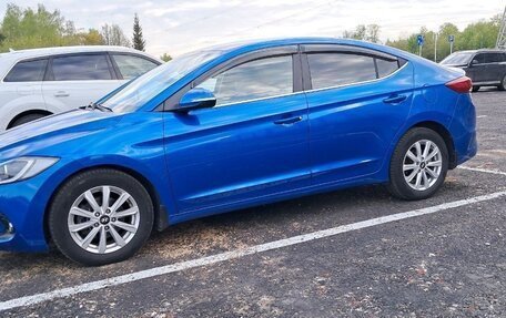 Hyundai Elantra VI рестайлинг, 2017 год, 1 400 000 рублей, 6 фотография