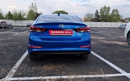 Hyundai Elantra VI рестайлинг, 2017 год, 1 400 000 рублей, 8 фотография