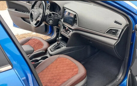 Hyundai Elantra VI рестайлинг, 2017 год, 1 400 000 рублей, 13 фотография