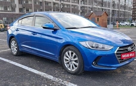 Hyundai Elantra VI рестайлинг, 2017 год, 1 400 000 рублей, 10 фотография