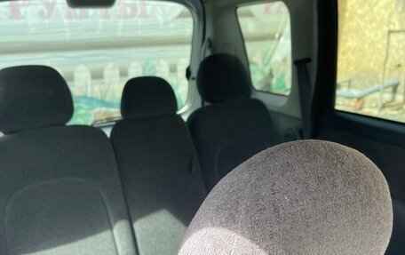 Toyota Yaris Verso, 2001 год, 4 250 000 рублей, 8 фотография
