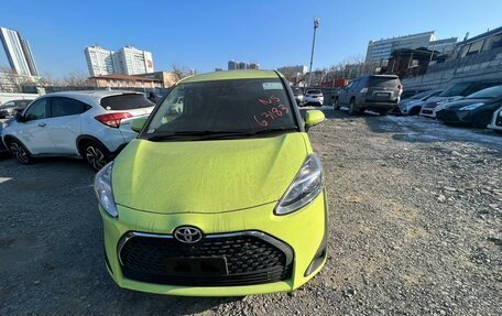 Toyota Sienta II, 2020 год, 1 455 000 рублей, 12 фотография