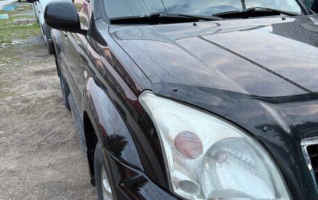 Toyota Land Cruiser Prado 120 рестайлинг, 2006 год, 2 100 000 рублей, 2 фотография
