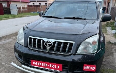 Toyota Land Cruiser Prado 120 рестайлинг, 2006 год, 2 100 000 рублей, 3 фотография