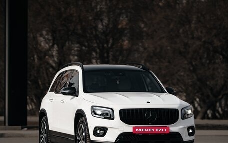 Mercedes-Benz GLB, 2021 год, 5 000 000 рублей, 23 фотография