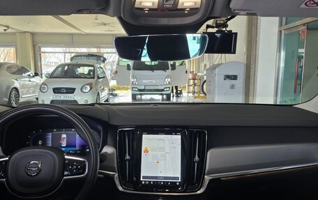 Volvo S90 II рестайлинг, 2022 год, 3 023 250 рублей, 8 фотография