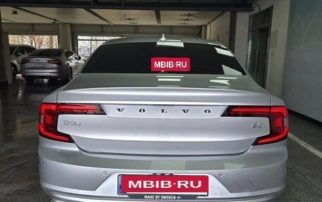 Volvo S90 II рестайлинг, 2022 год, 3 023 250 рублей, 3 фотография