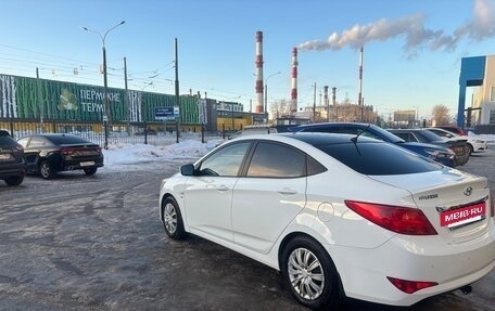 Hyundai Solaris II рестайлинг, 2015 год, 1 010 000 рублей, 5 фотография