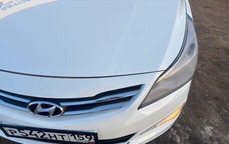 Hyundai Solaris II рестайлинг, 2015 год, 1 010 000 рублей, 14 фотография