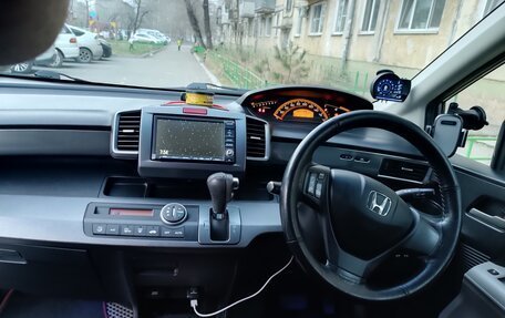 Honda Freed I, 2009 год, 1 390 000 рублей, 2 фотография