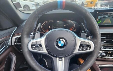 BMW 5 серия, 2021 год, 3 915 000 рублей, 15 фотография