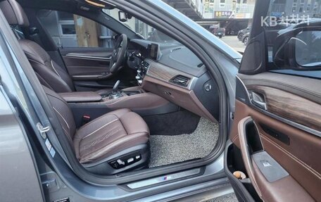 BMW 5 серия, 2021 год, 3 915 000 рублей, 12 фотография