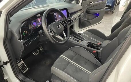 Volkswagen Golf VIII, 2021 год, 1 500 000 рублей, 8 фотография