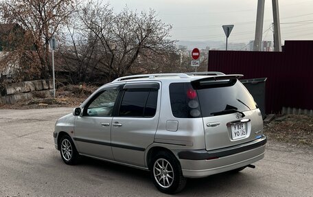 Toyota Raum I, 2001 год, 480 000 рублей, 2 фотография