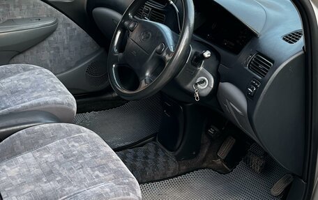 Toyota Raum I, 2001 год, 480 000 рублей, 7 фотография