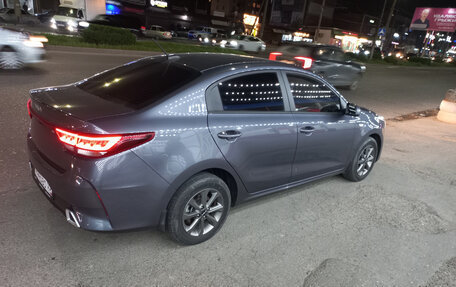 KIA Rio IV, 2021 год, 1 780 000 рублей, 1 фотография
